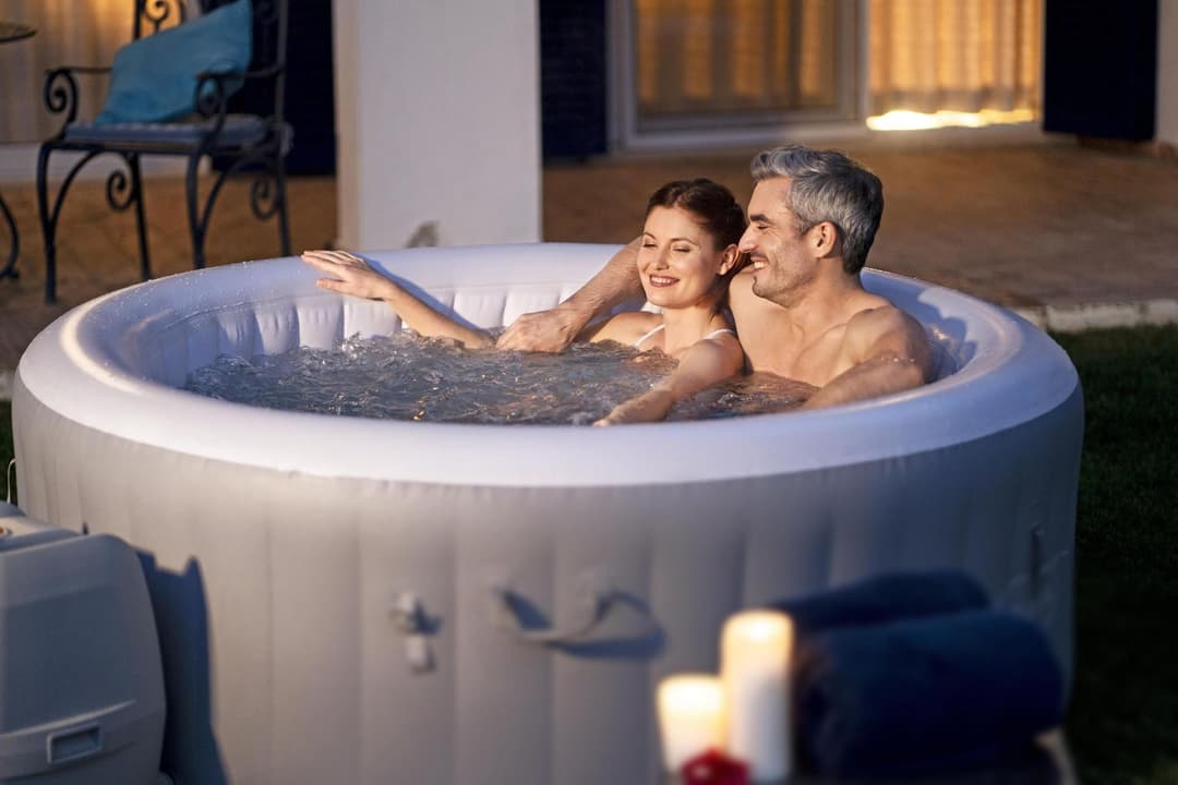 Spa Gonflable Spa gonflable rond St. Lucia AirJet Lay-Z-Spa 2-3 personnes Bestway 5