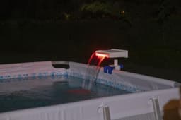 Accessoires Piscine Fontaine cascade lumineuse pour piscine hors sol Bestway 7