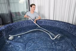 Accessoires Piscine Balai aspirateur pour spas gonflable Lay-Z-Spa Airjet et Airjet Plus Bestway 2