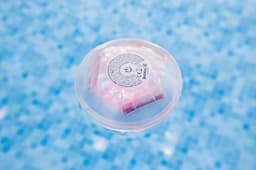 Accessoires Piscine Lumière flottante à LEDS diamètre 14 cm Bestway 2