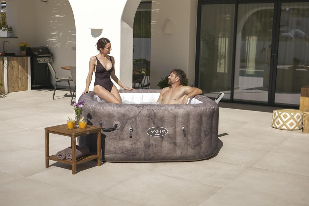Spa Gonflable Spa gonflable carré Rome Smart AirJet EnergySense 4 - 6 places Bestway 4