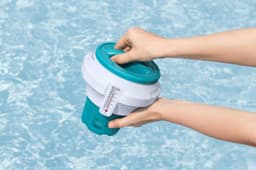 Accessoires Piscine Diffuseur de chlore flottant ChemGuard Bestway 4