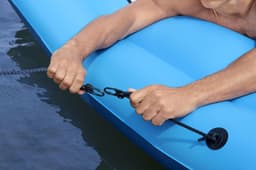 Jeux d'extérieur et trampoline Plateforme flottante Sun Soaker™, 290 x 191 cm, 4 places, 360 kg max, 4 boucles Clasp 'N GO™ connectables Bestway 3