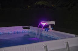 Accessoires Piscine Fontaine cascade lumineuse pour piscine hors sol Bestway 8