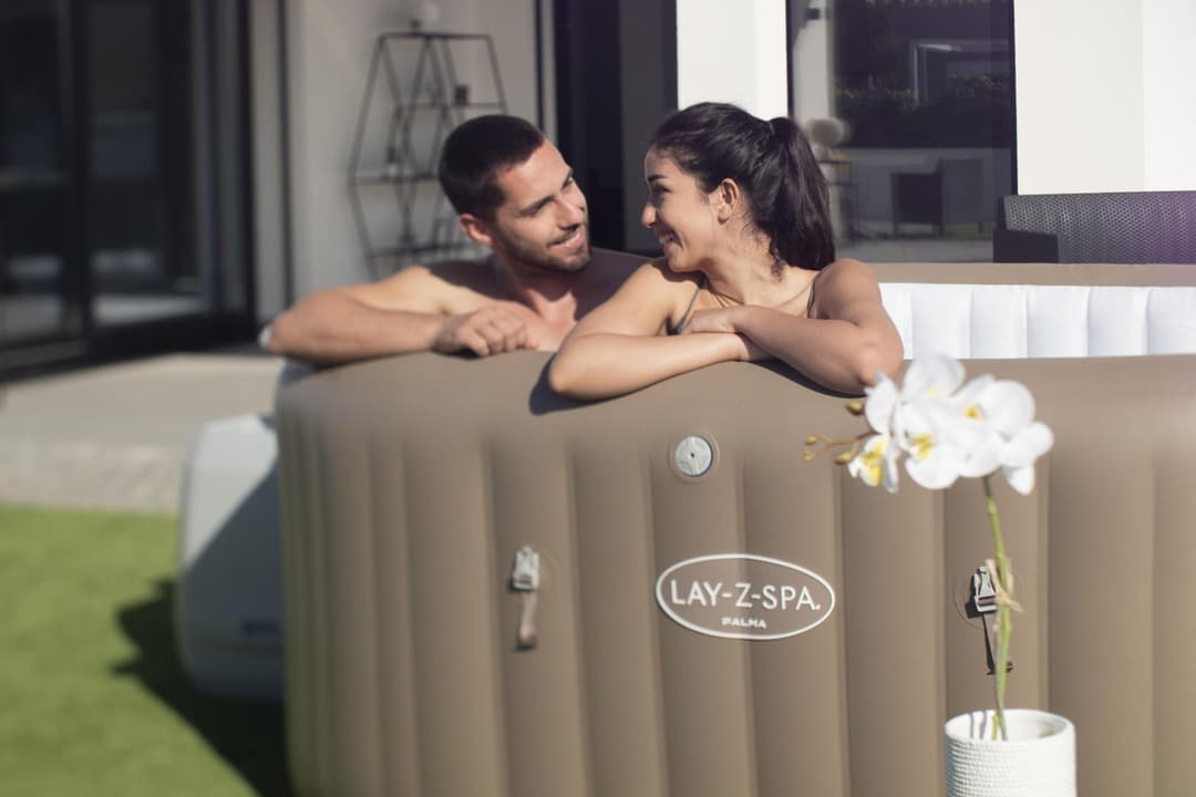 Spa Spa gonflable carré Lay-Z-Spa Palma Hydrojet Pro 5 - 7 places Bestway 4