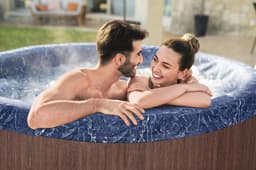 Spa Gonflable Spa semi rigide 5-7 places Lay-Z-Spa Toronto Airjet Bestway 5