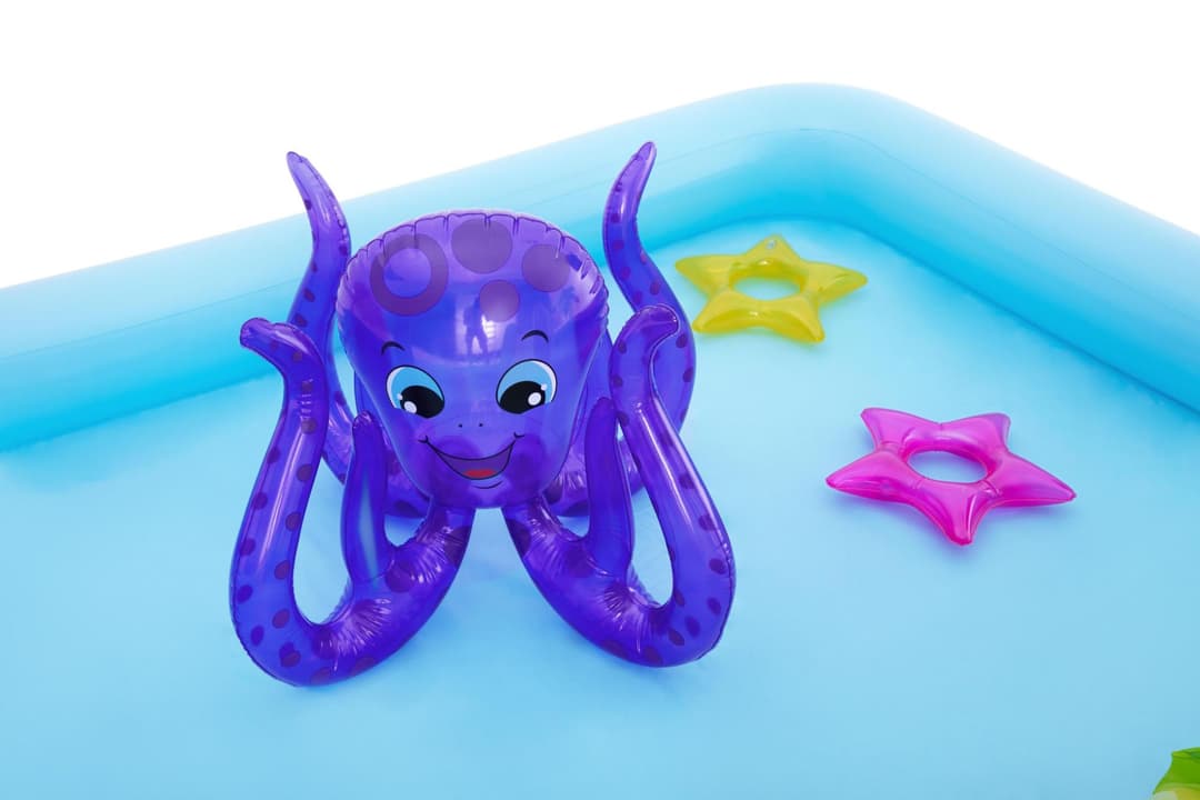 Jeux d'extérieur et trampoline Aire de jeux pataugeoire Fantastic Aquarium 239 x 206 x 86 cm avec fontaine Bestway 5