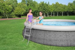 Accessoires Piscine Echelle pour piscine hors sol jusqu'à hauteur 84 cm - 2x2 marches Bestway 2