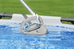 Robot piscine Robot de piscine rechargeable Quartz pour piscines jusqu'à 10 m2 Bestway 9