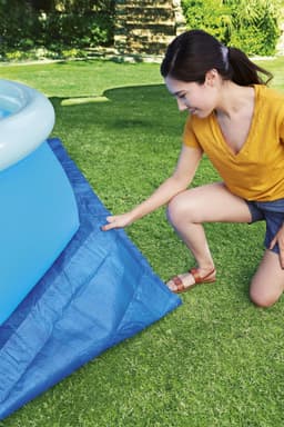 Accessoires Piscine Tapis de sol carré 274 x 274 cm pour piscine hors sol 244 x 244 cm Bestway 6
