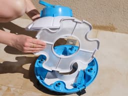 Robot piscine Robot piscine autonome Frisbee bleu - nettoyage fond plat - 5x3m max Bestway 6