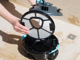 Robot piscine Robot piscine autonome Guppy gris - nettoyage fond plat - 10m² max Bestway 7