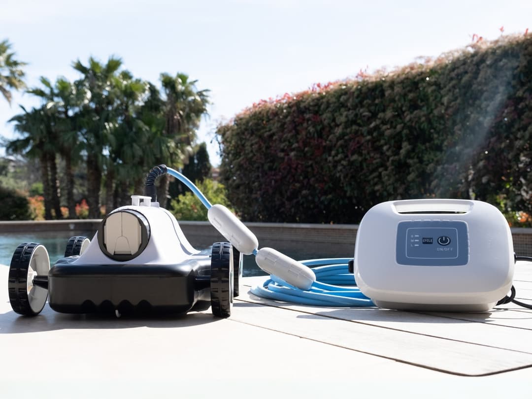 Robot piscine Robot piscine électrique Mia - nettoyage fond plat - 24m² max Bestway 5