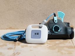 Robot piscine Robot piscine électrique Moly - nettoie fond plat et pentes - 28m² max Bestway 4