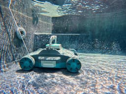 Robot piscine Robot piscine rechargeable Platine - nettoyage fond plat - 20 m² max Bestway 4