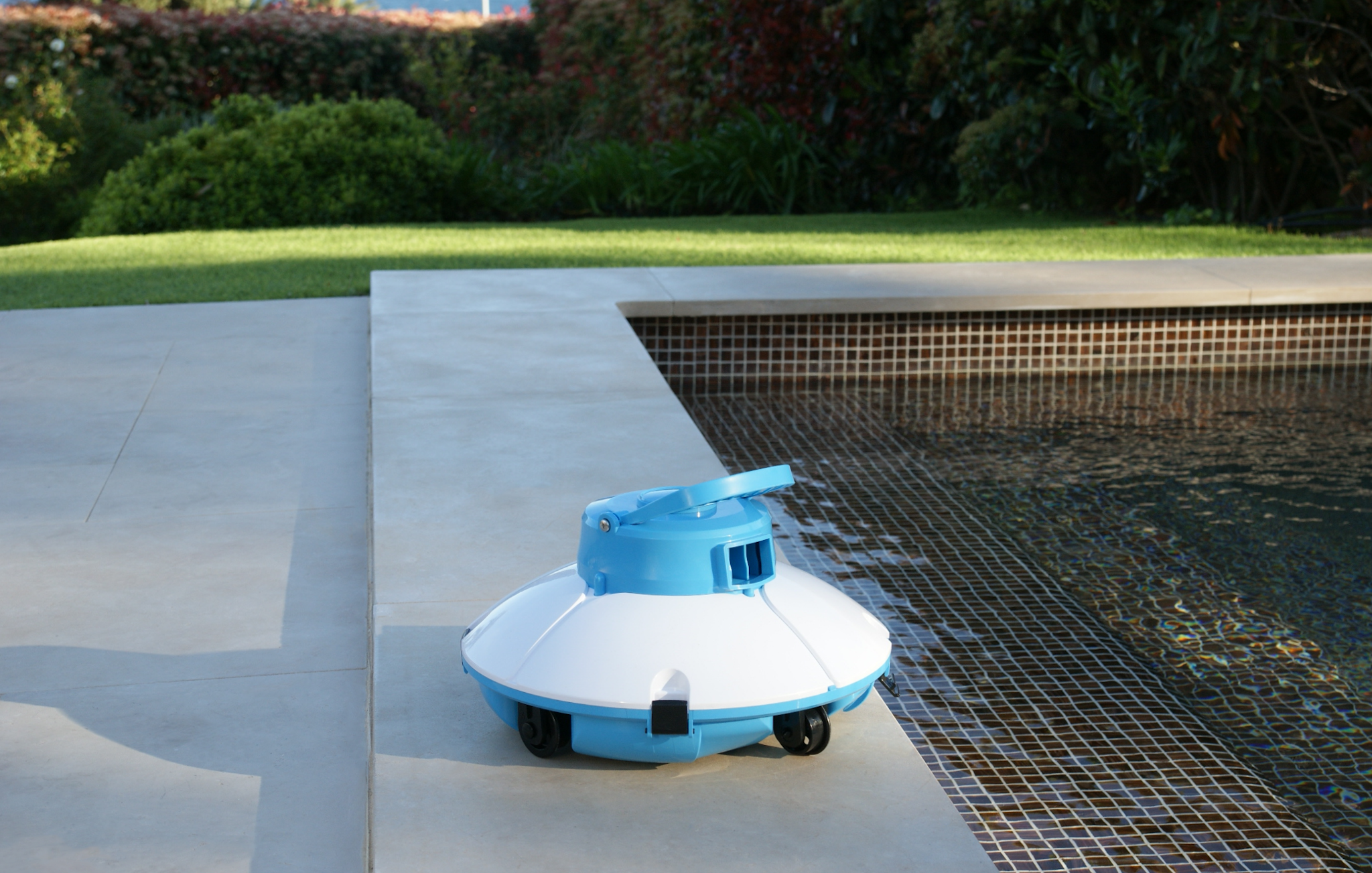 Robots piscines Robot de piscine autonome Frisbee bleu Bestway 3