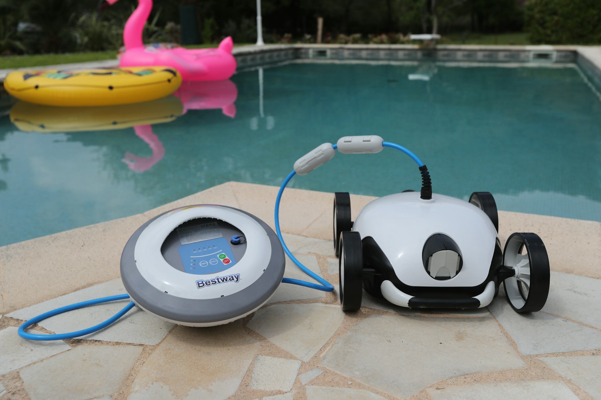 Robots piscines Robot de piscine électrique Falcon+ Bestway 3