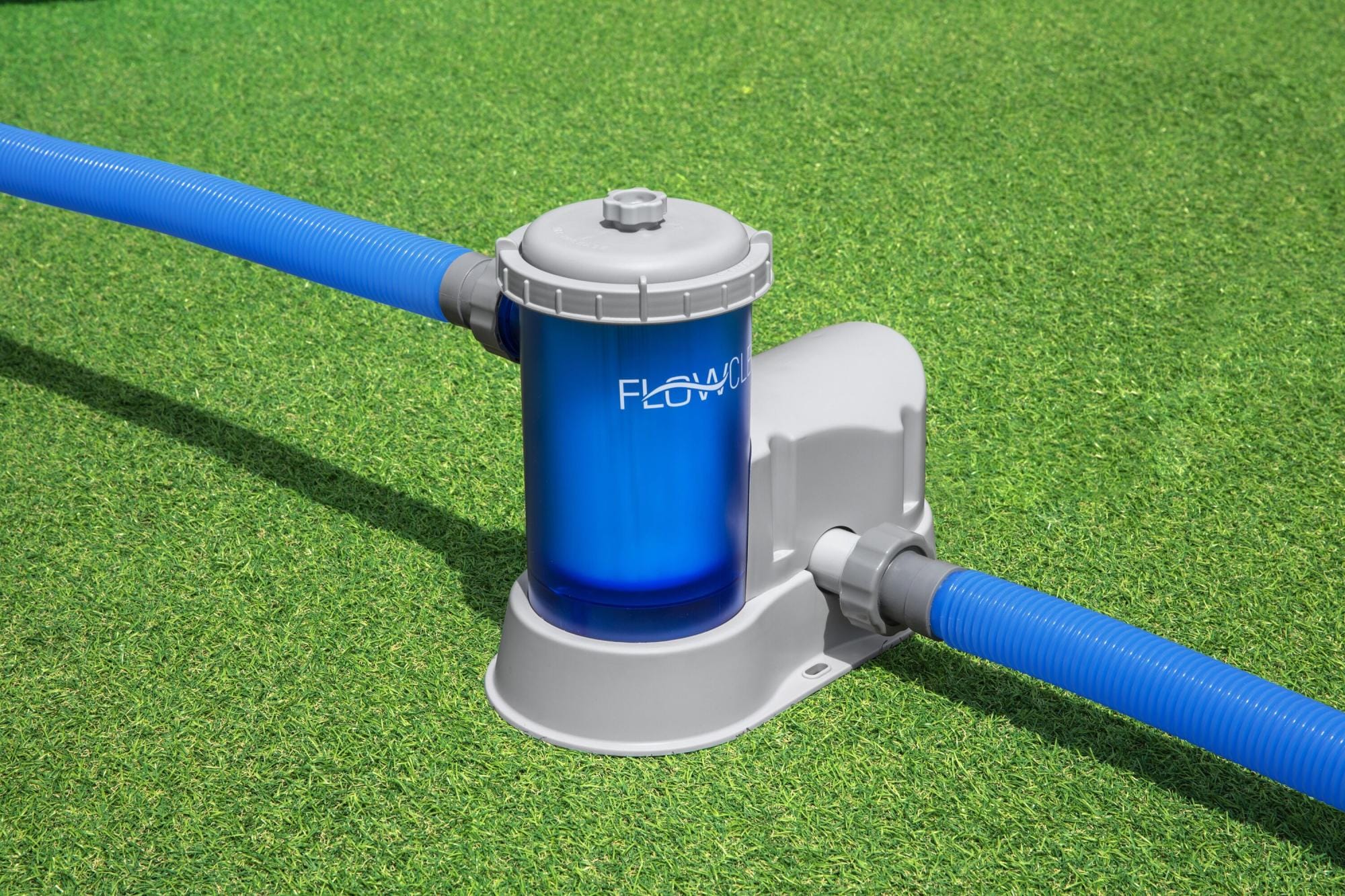 Accessoires Piscine Pompe de filtration à cartouche (type III), débit de la pompe : 5678L/h, pour piscines de 1100 à 31700L Bestway 2