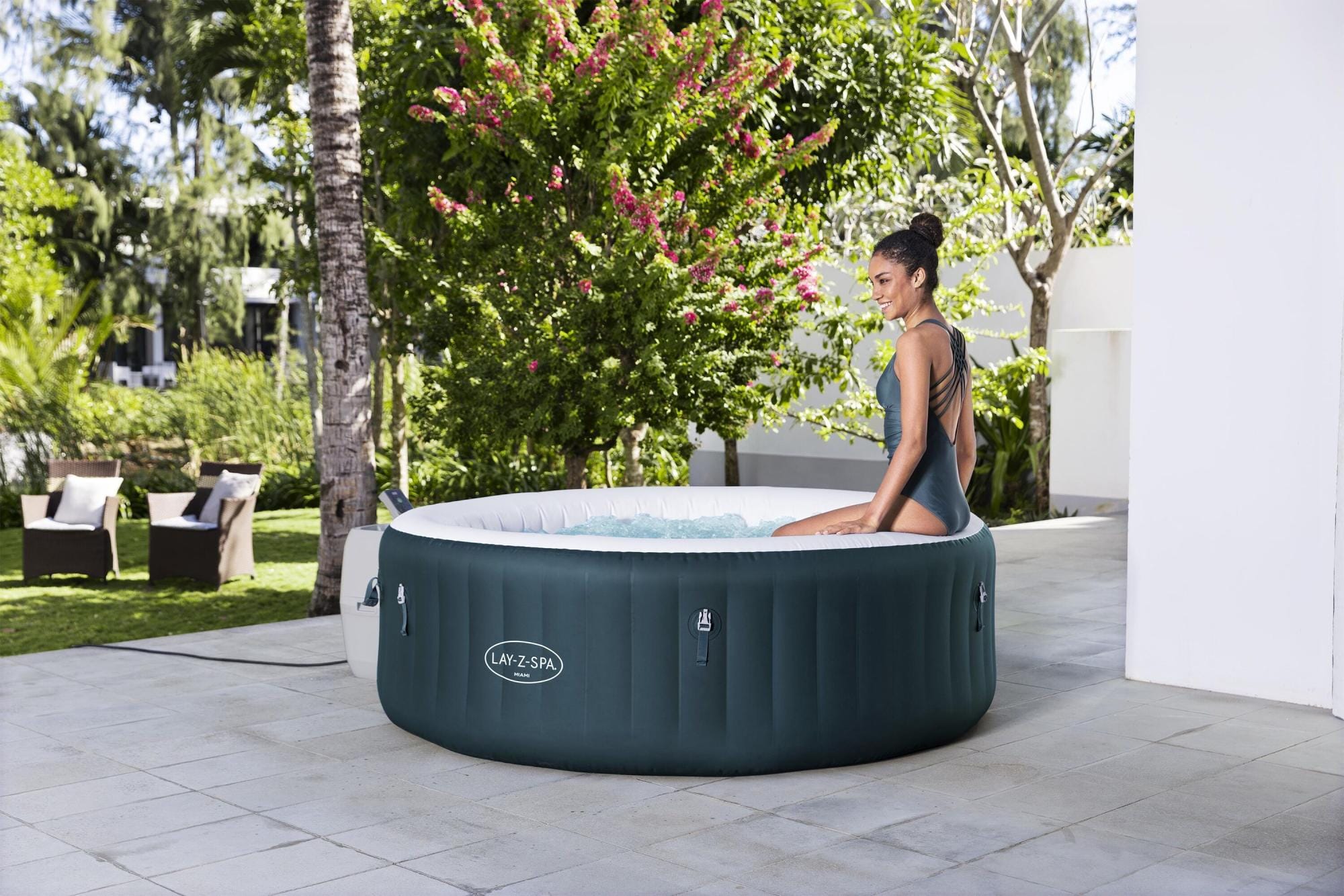 Spa Gonflable Spa gonflable rond Miami AirJet Energy Sense 4 - 6 places Bestway 1
