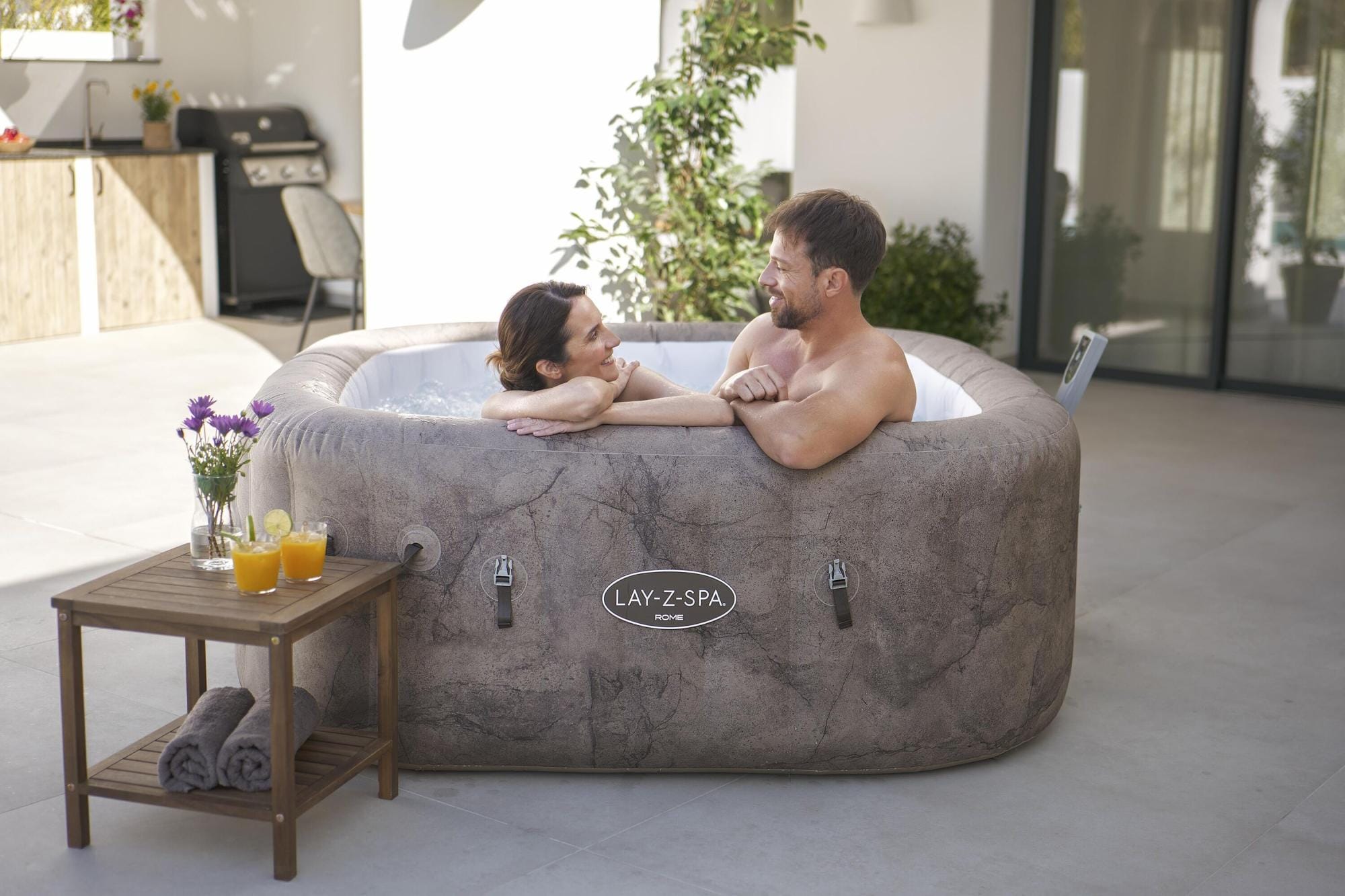 Spa Gonflable Spa gonflable carré Rome Smart AirJet EnergySense 4 - 6 places Bestway 7
