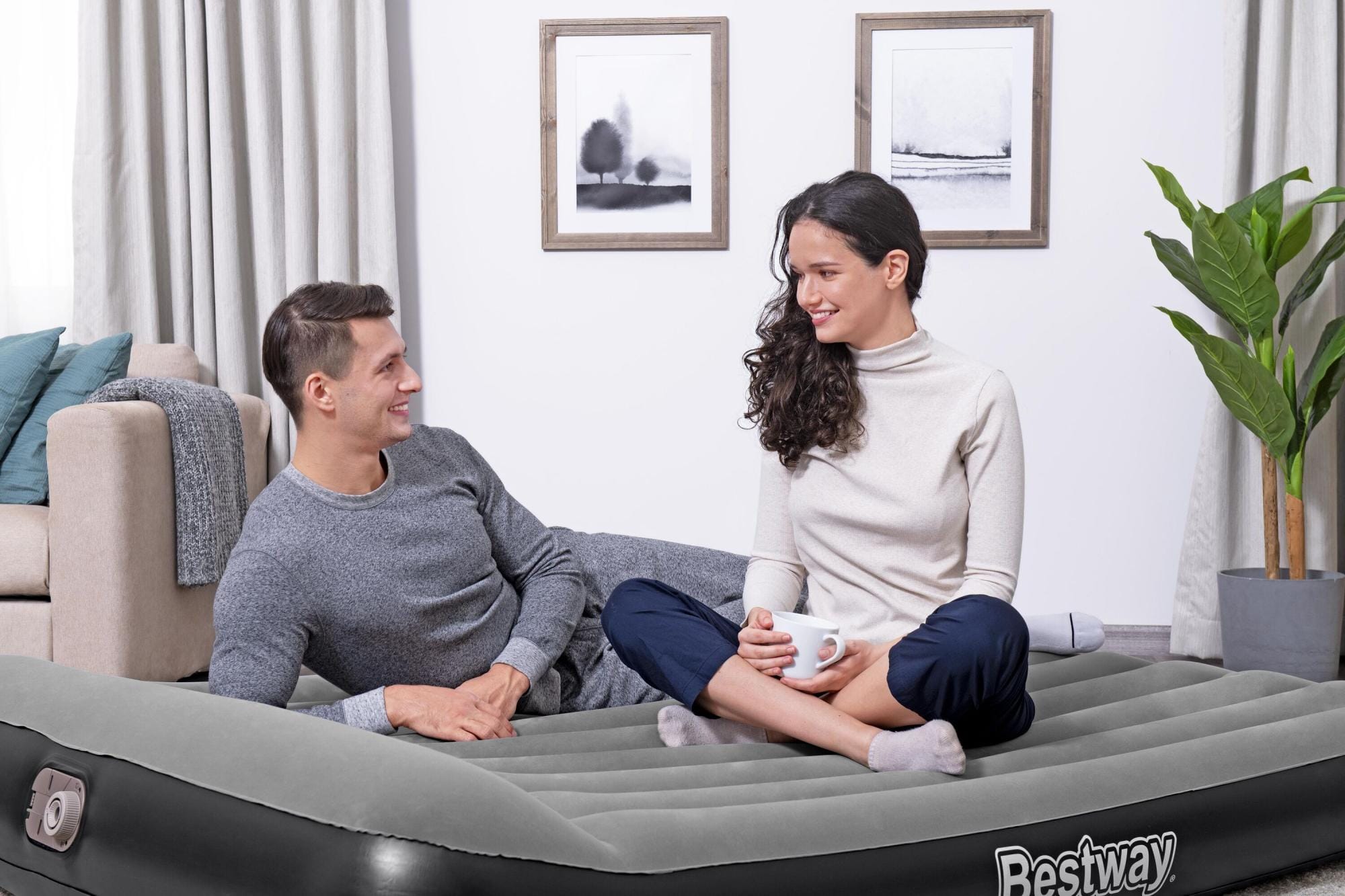 Matelas gonflables Matelas gonflable 2 places 203 x 152 x 30 cm pompe électrique intégrée Bestway 14