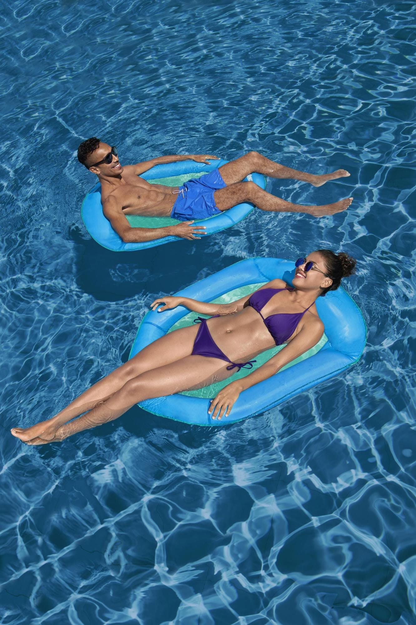 Jeux d'extérieur et trampoline Siège gonflable Flex 'N Fold™, 106 x 95 x 16 cm, 90 kg max, pop-up, maillage ComfortCool™, coussin, sac de transport Bestway 5