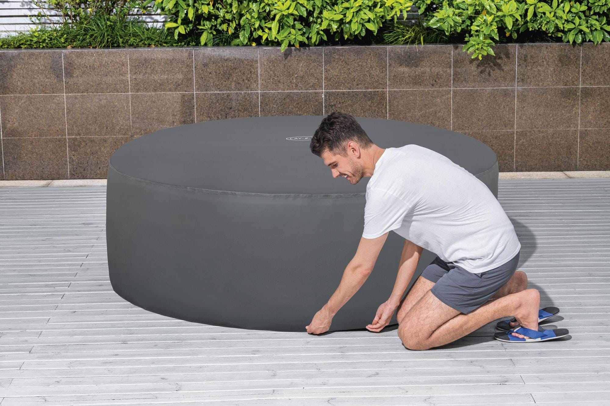 Accessoires Spa Couverture thermique Energysense pour spas ronds 216 x 80cm Bestway 1