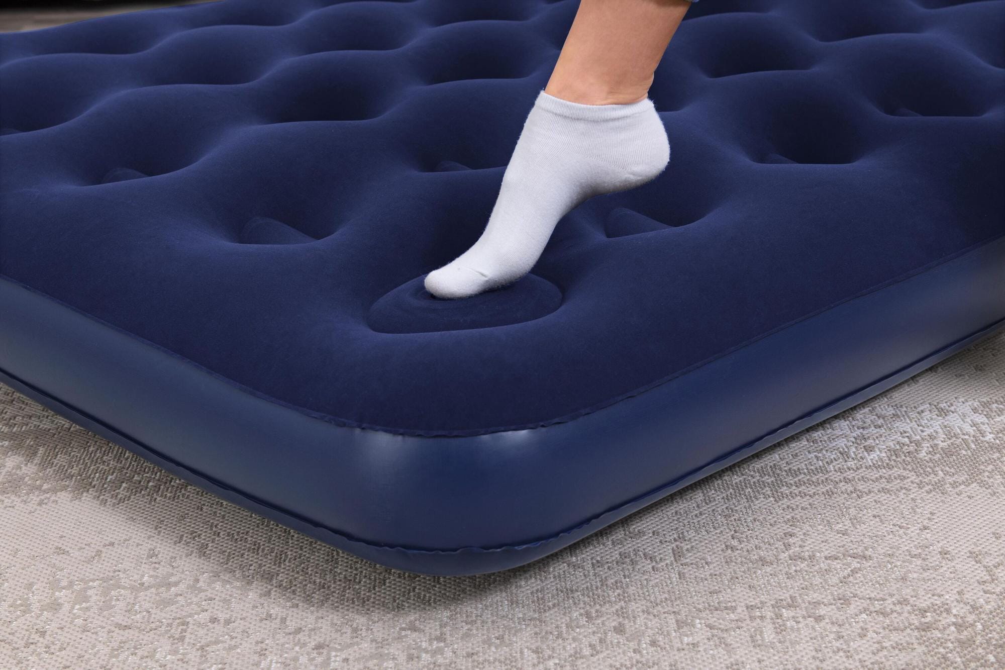 Camping et tente Matelas gonflable camping 2 places 191x137x22cm pompe à pied intégrée Bestway 3