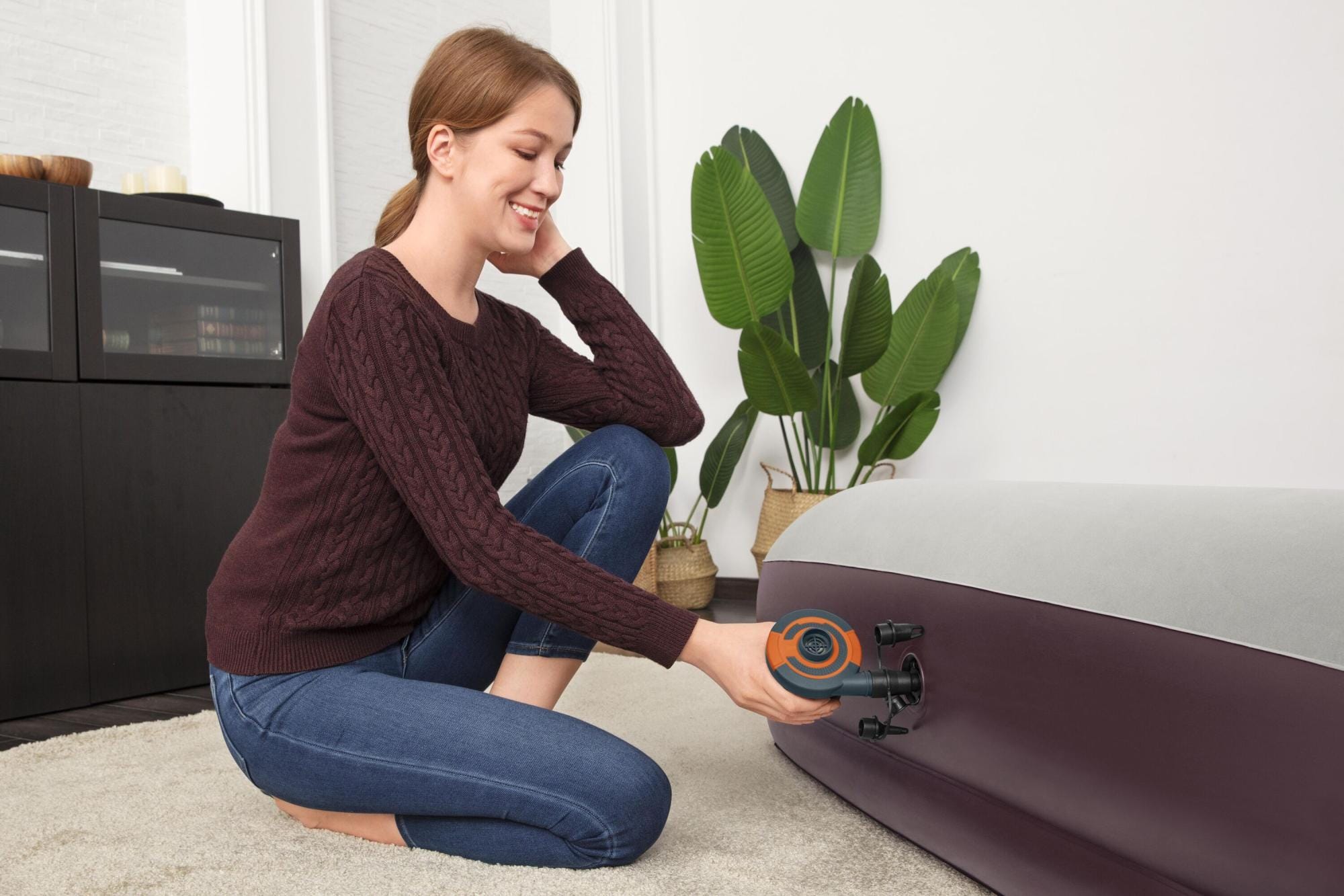 Pompe de gonflage Pompe à air électrique rechargeable Sidewinder™ 565 L/mn Bestway 1