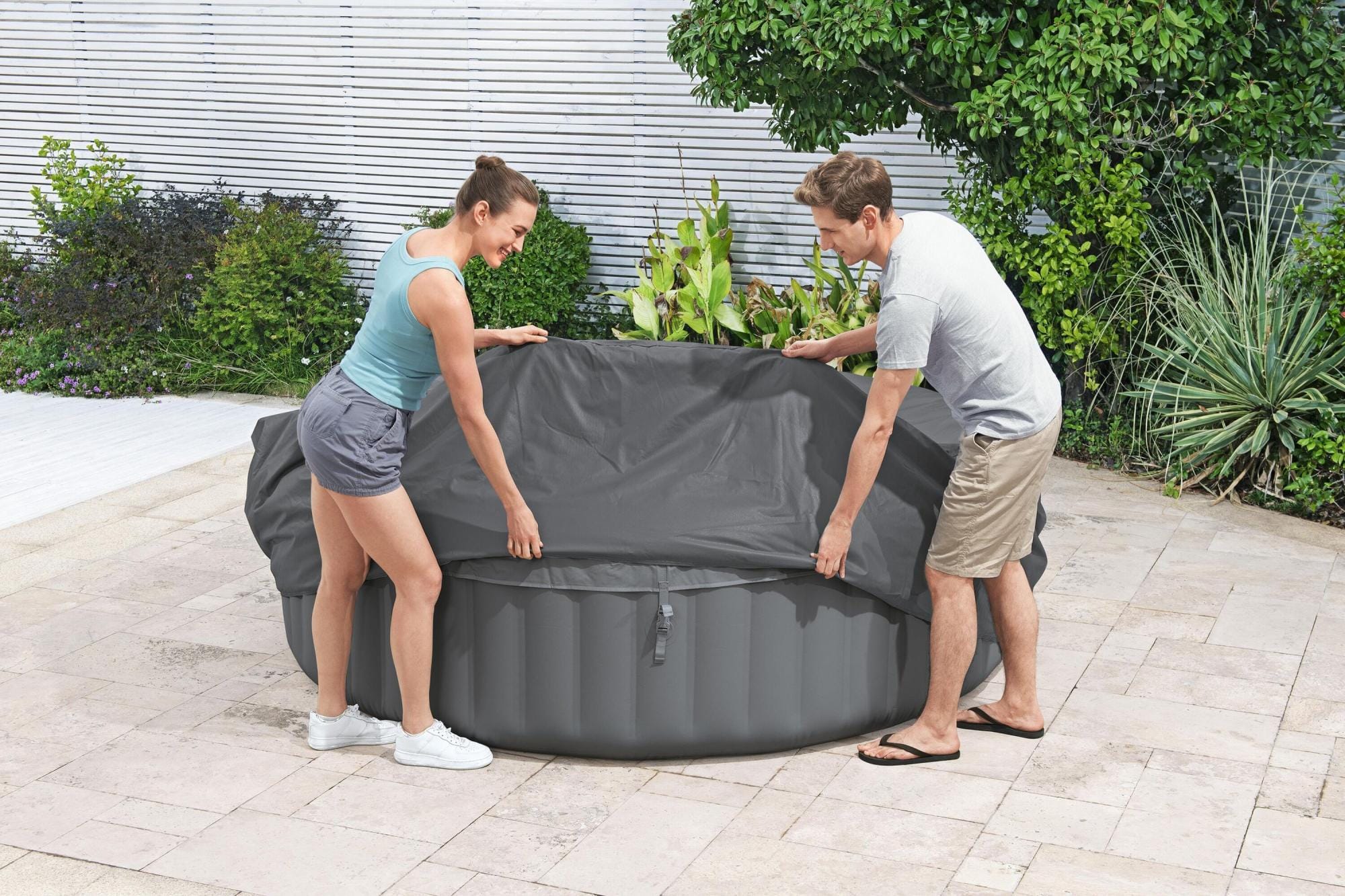 Accessoires Spa Couverture thermique Energysense pour spas ronds 2,36m x 71cm Bestway 1