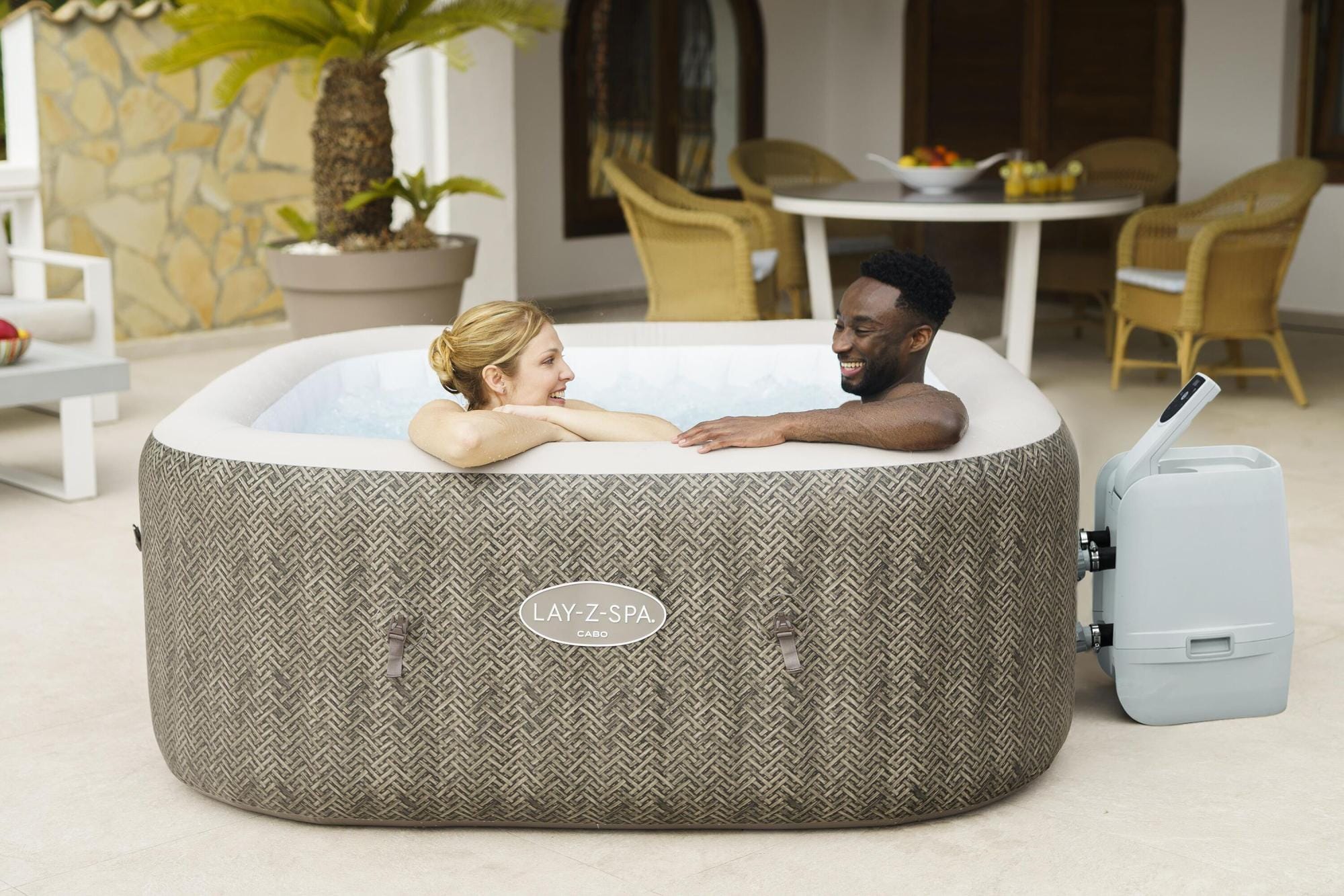 Spa Spa gonflable carré Lay-Z-Spa Cabo Hydrojet 4-6 places Wifi Bestway 1