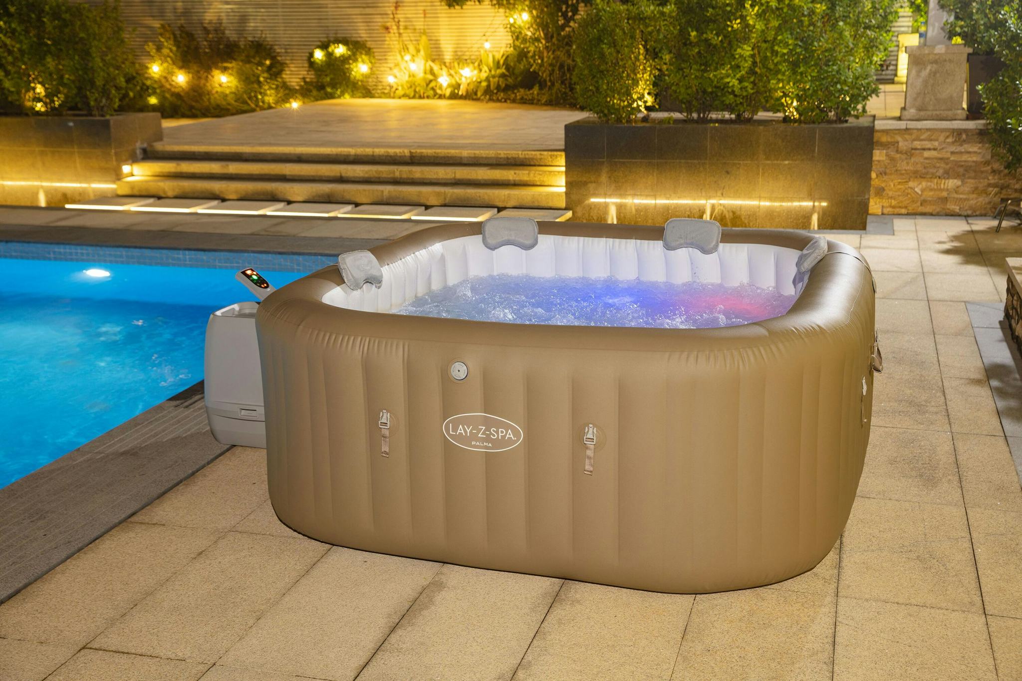 Spas Gonflables Spa gonflable carré Lay-Z-Spa® Palma Hydrojet Pro™ 5 - 7 places Bestway 5