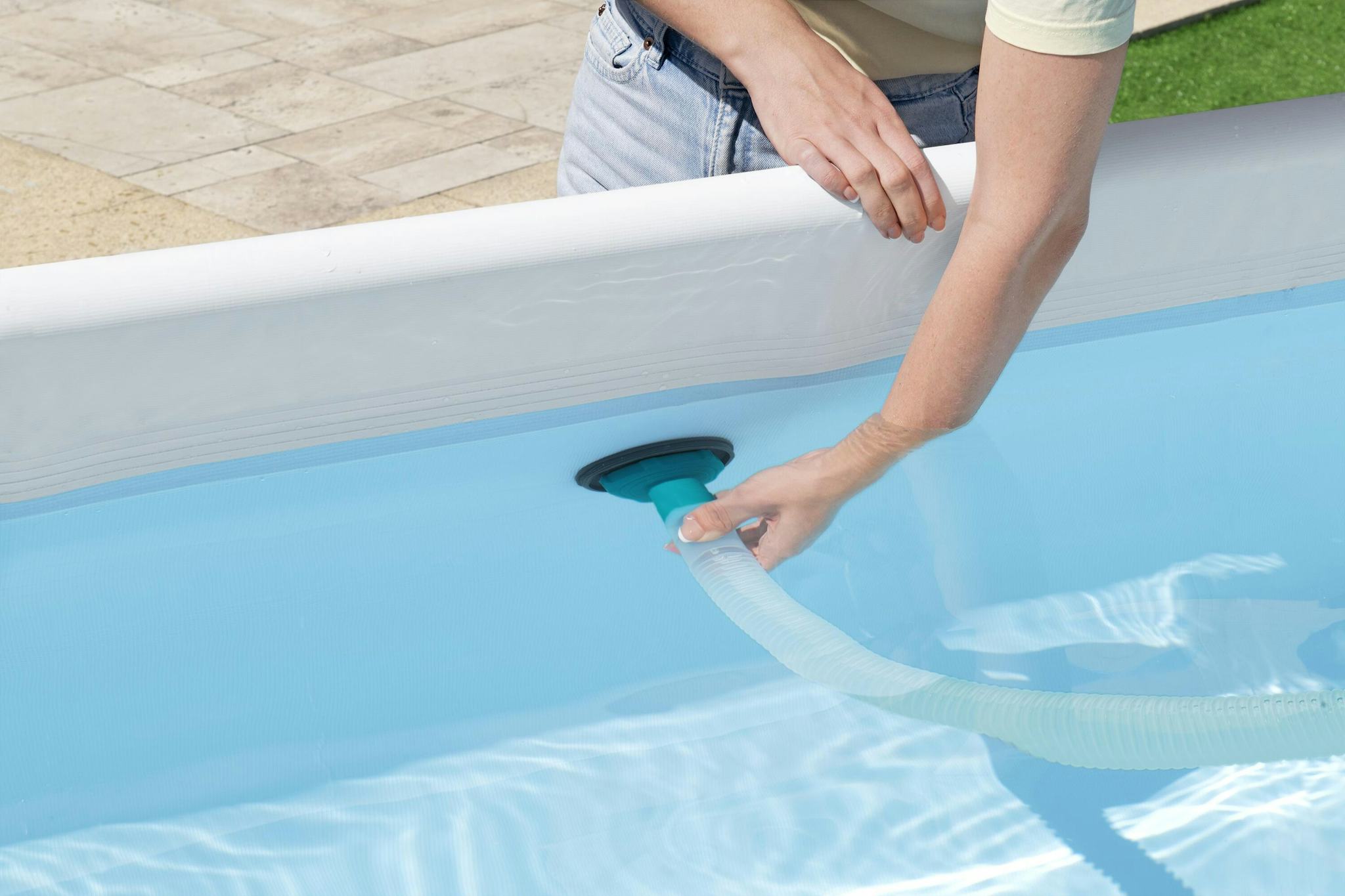 Accessoires piscine et spa Kit entretien piscine Deluxe avec skimmer, aspirateur et épuisette Bestway 7