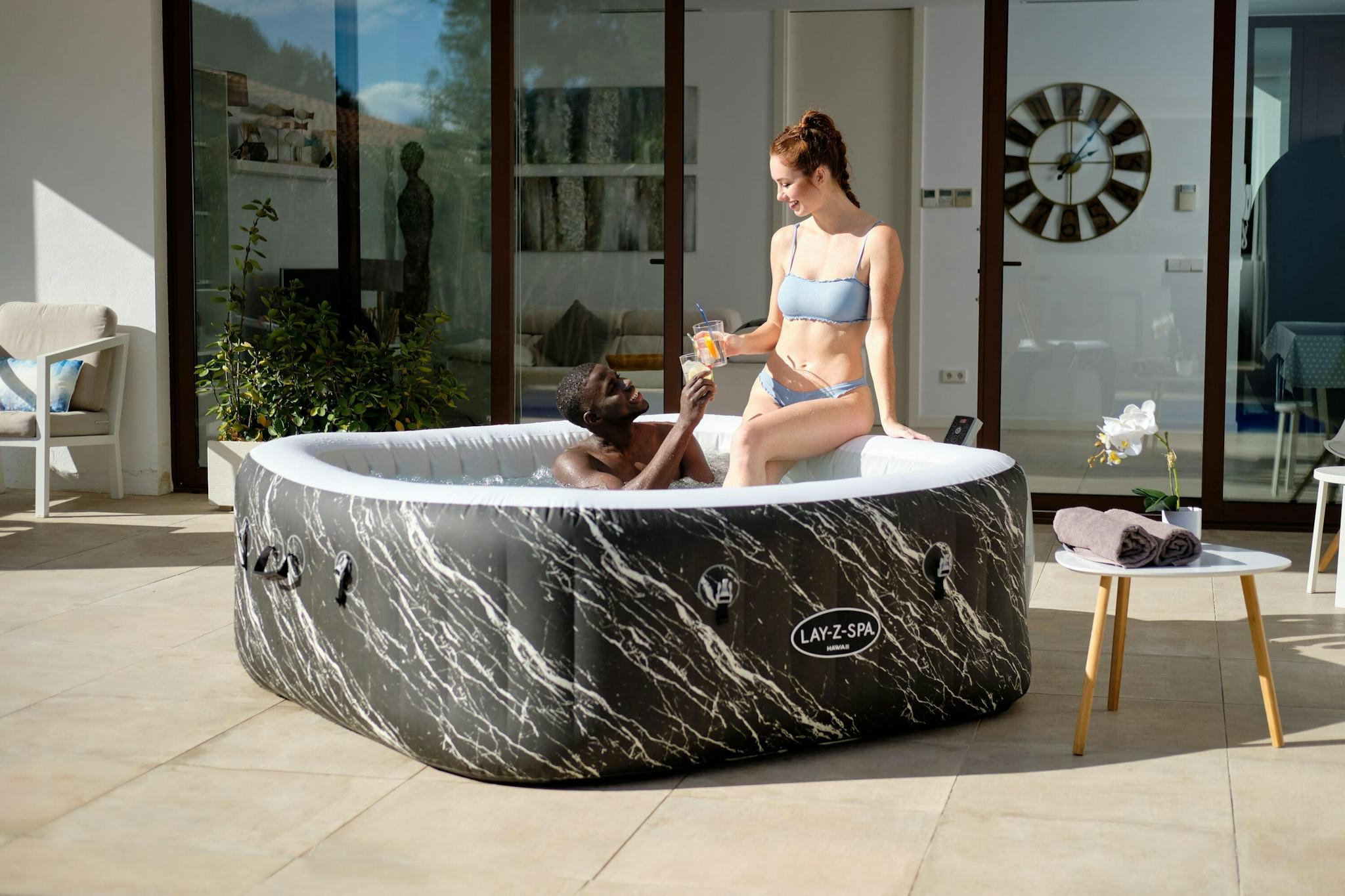 Spas Gonflables Spa gonflable carré Lay-Z-Spa Hawaii Smart Luxe Airjet™ 4 - 6 personnes Bestway 10